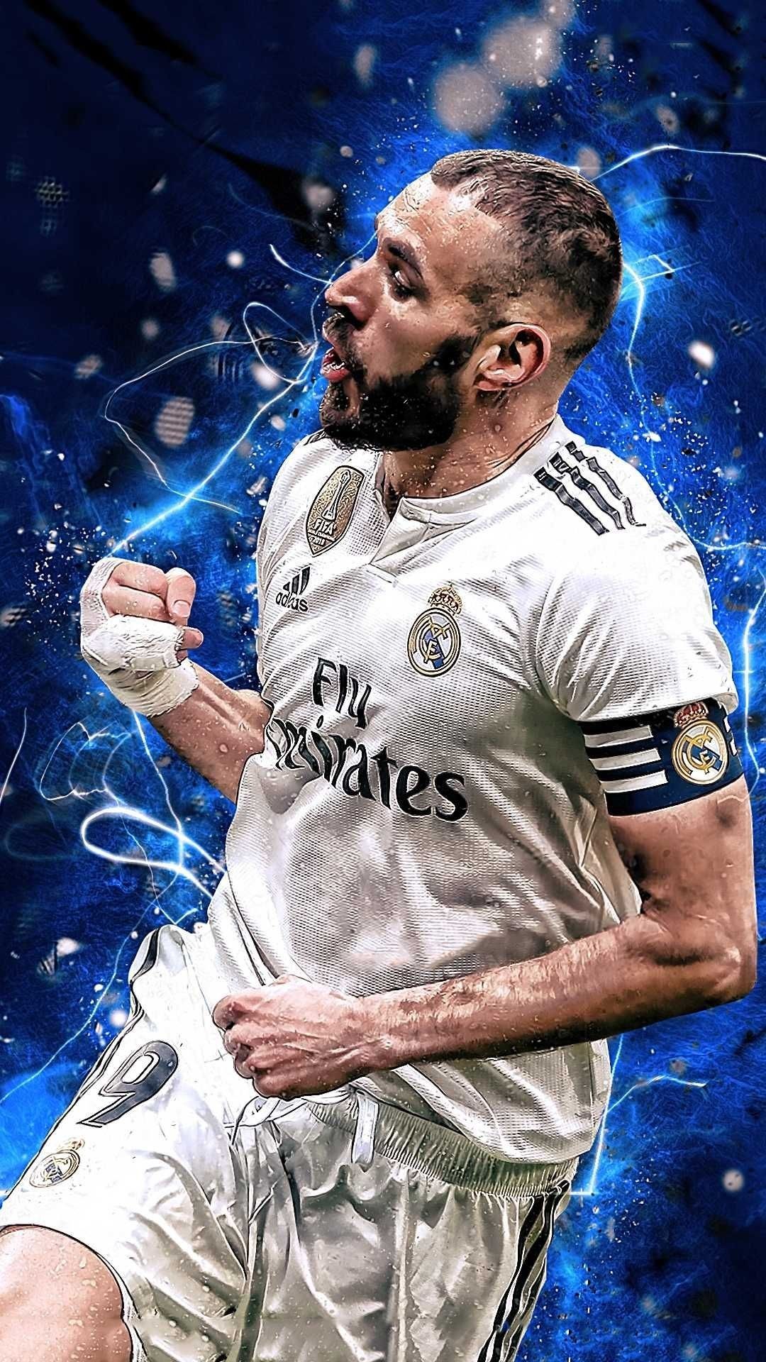 Karim Benzema - 15